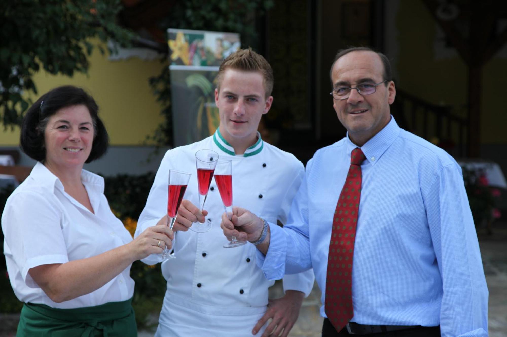 Bioalm Wassermann Wirt Hotel Sommereben Luaran gambar